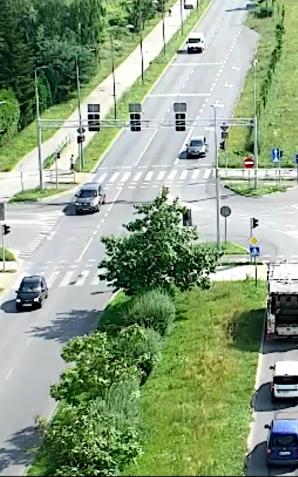 [VIDEO] Bezpieczeństwo na drogach w oku policyjnego drona